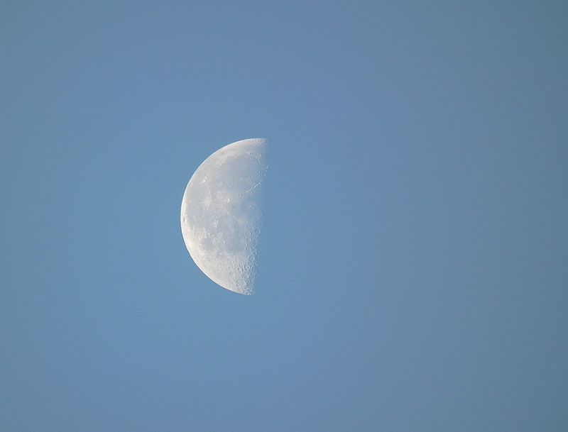 Moon20120315_1