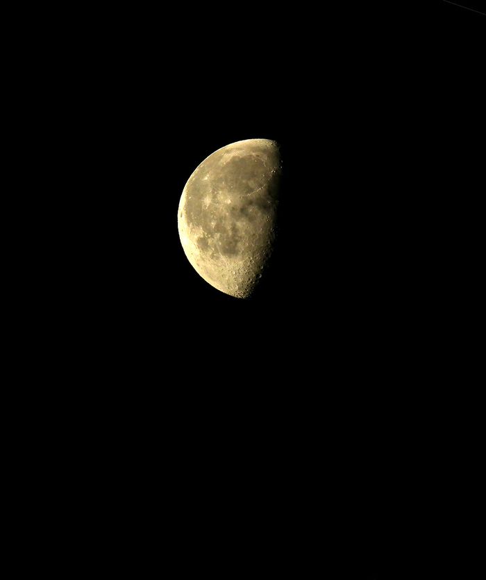 Moon20120314