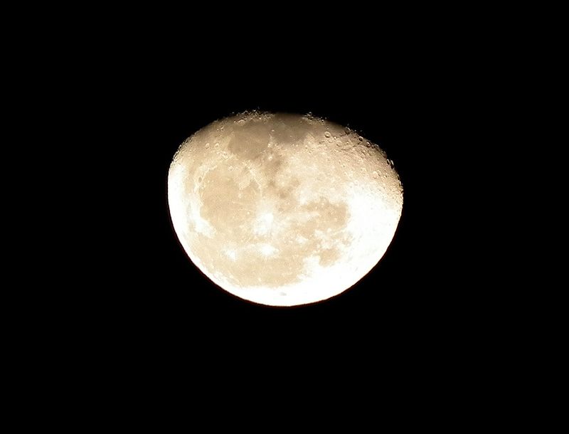 Moon20140120