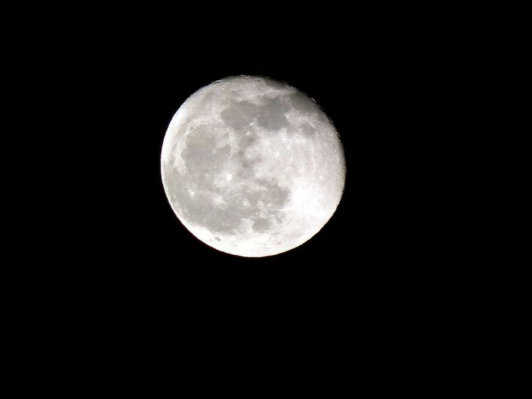 Moon20140318