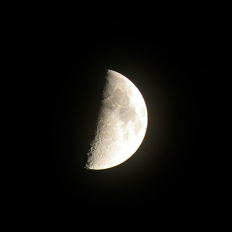 Moon20140902