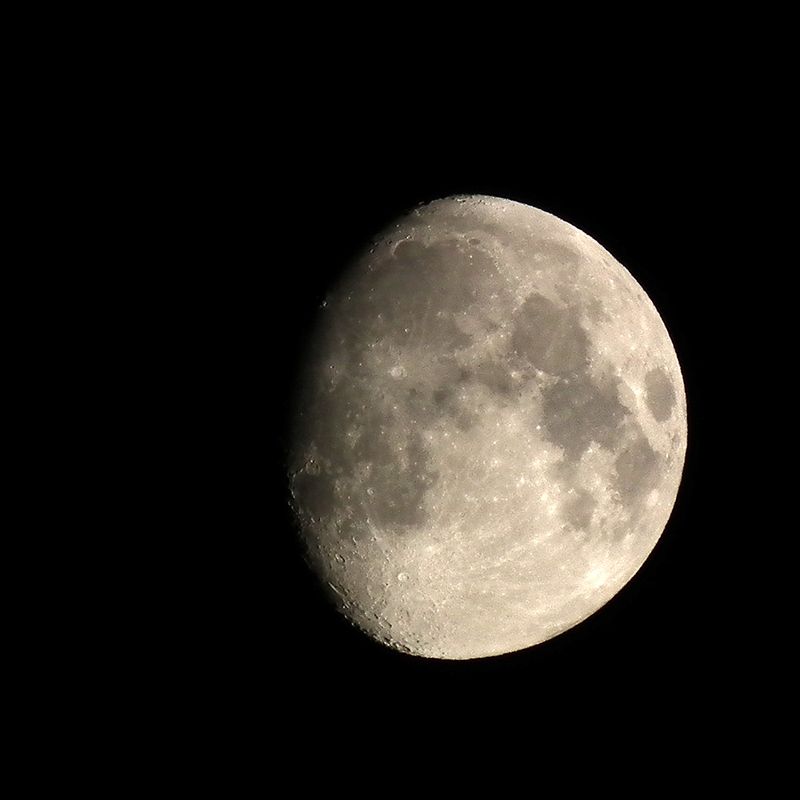 Moon20151024