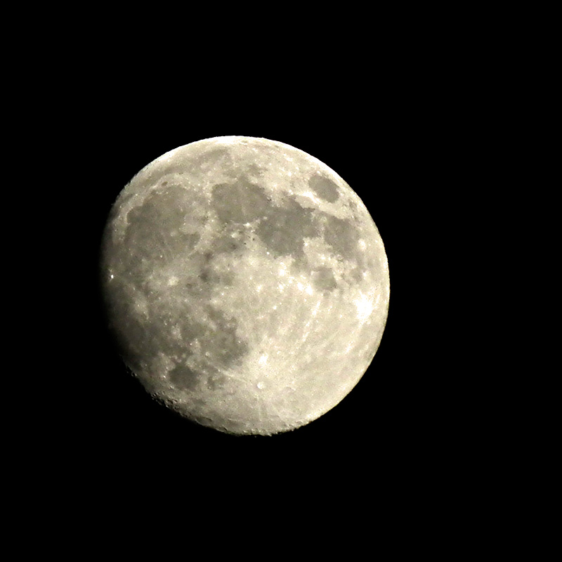 Moon20160519