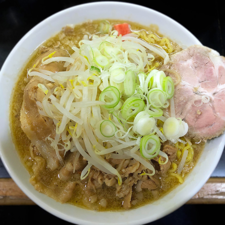 Casa De Borinquen 一条流がんこラーメン 総本家 四谷荒木町 今年の締めはハマグリ仕立ての味噌大盛りで いやもぉ想像を超えるおいしさに思わずいとおしくなっちゃった